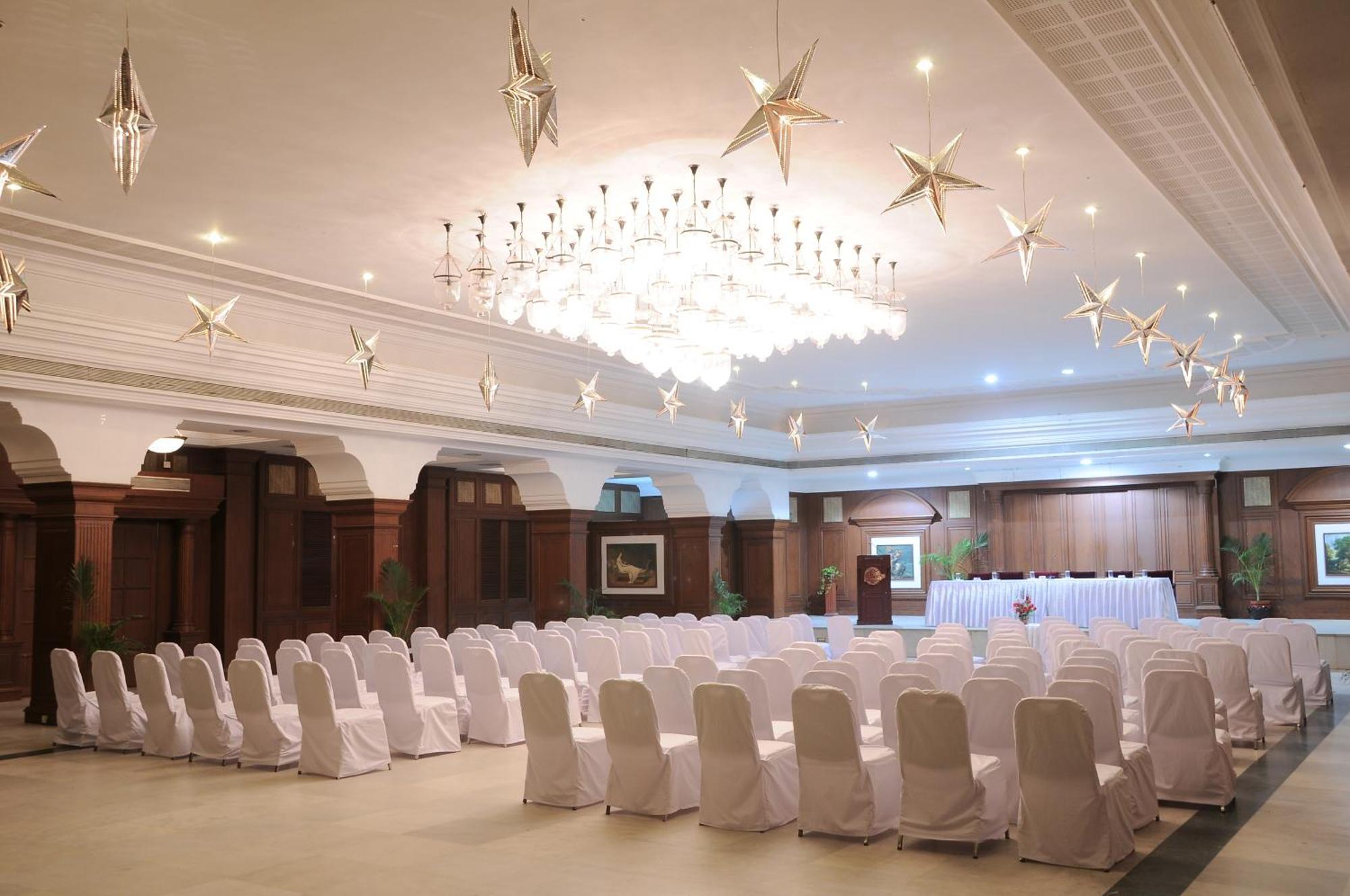 Breeze Residency Hotel Tiruchirappalli Exterior photo